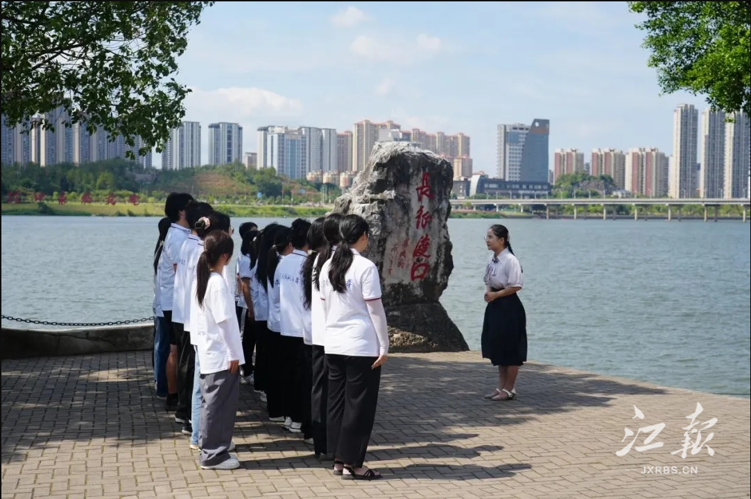 炸金花