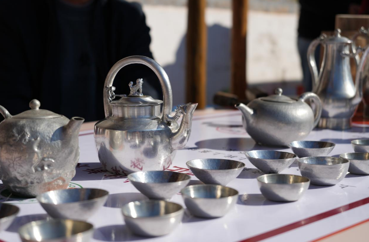 炸金花
赴上犹县平富乡开展多元文化探寻活动